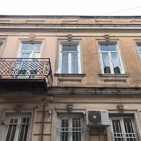Apartment Down Town Group Tbilisi Bagian luar foto