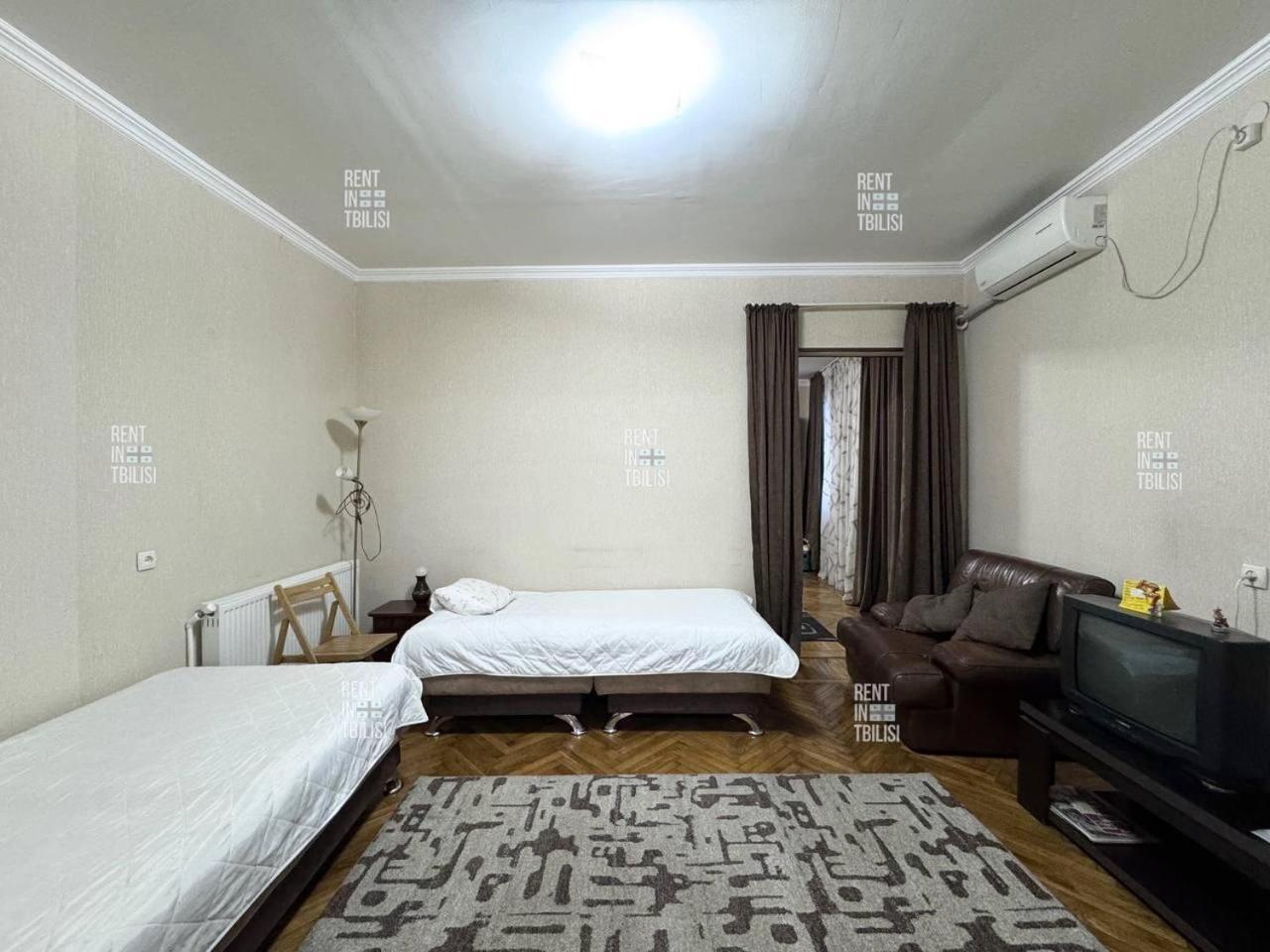 Apartment Down Town Group Tbilisi Bagian luar foto